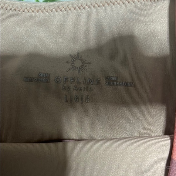 Floral Camo Sports Bra - Picture 2 of 3